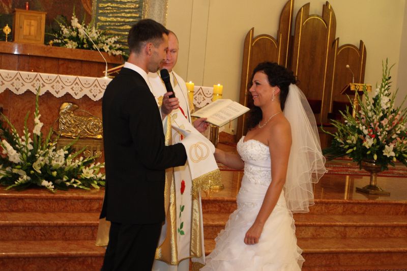 Wnuczka Basia, c. Tadeusza ślubuje Robertowi, Siedlce 2010