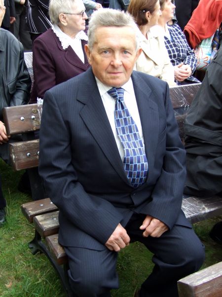  Tadeusz Cabaj, emerytowany, długoletni nauczyciel matematyki i dyr. szkoły